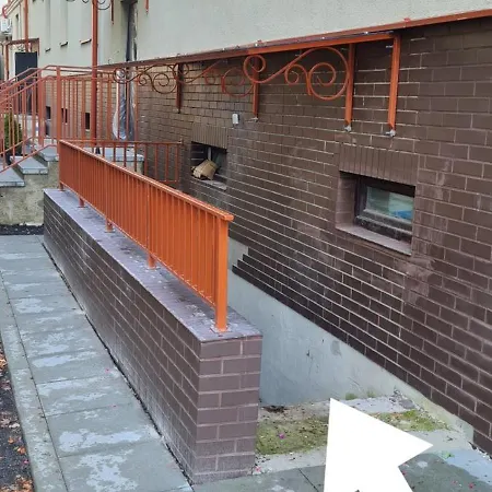 Siksnosparnio Urvas Apartman *