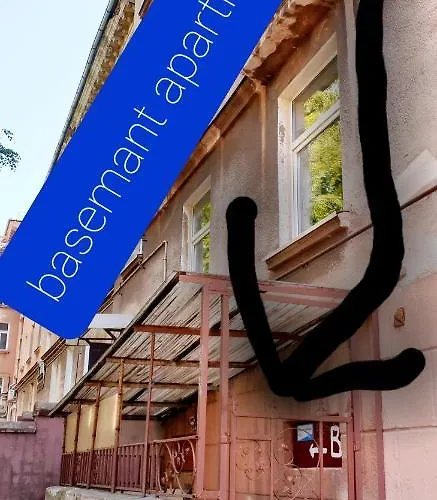 Siksnosparnio Urvas *